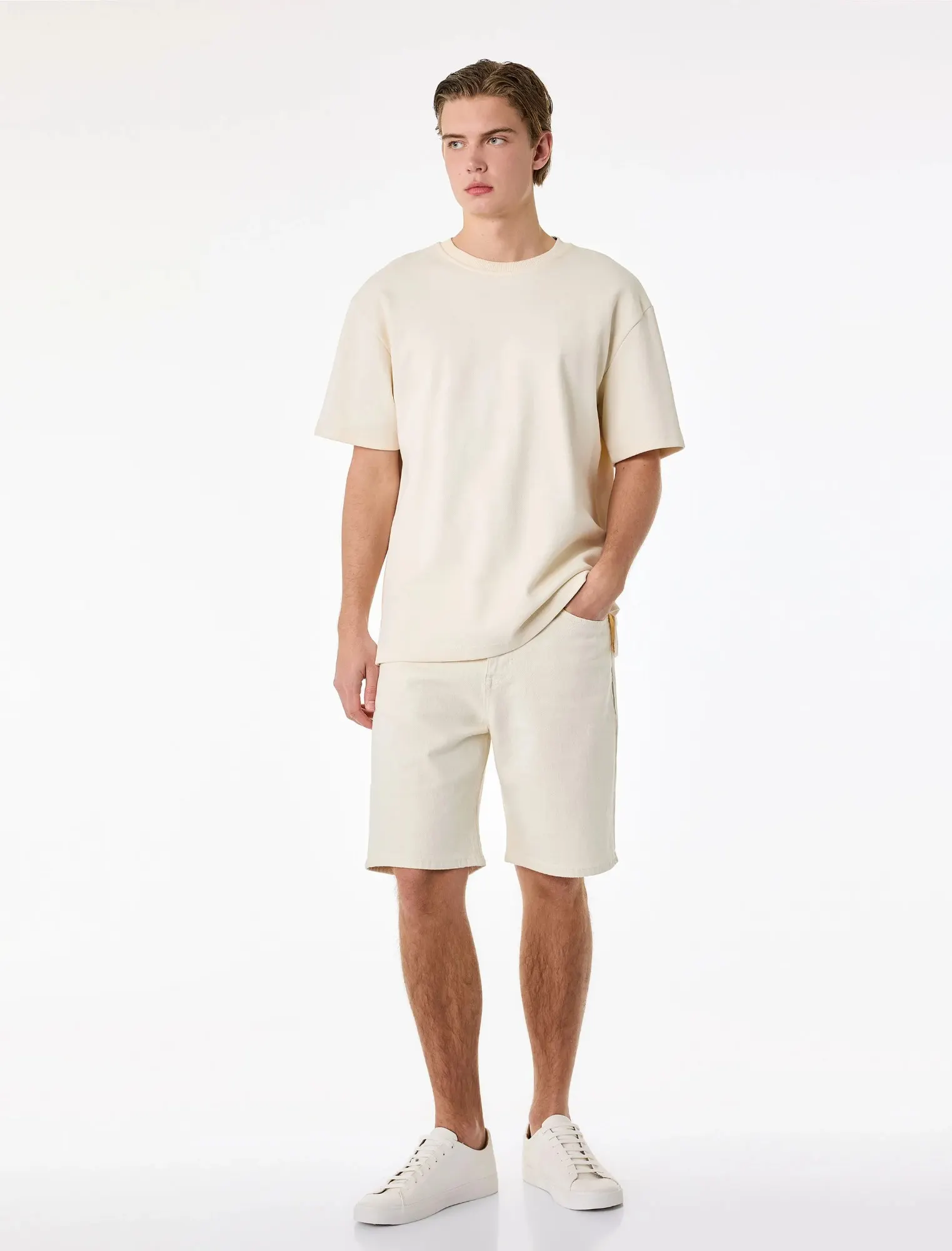 Normal Bel Pamuklu Bermuda Straight Fit Jean Şort