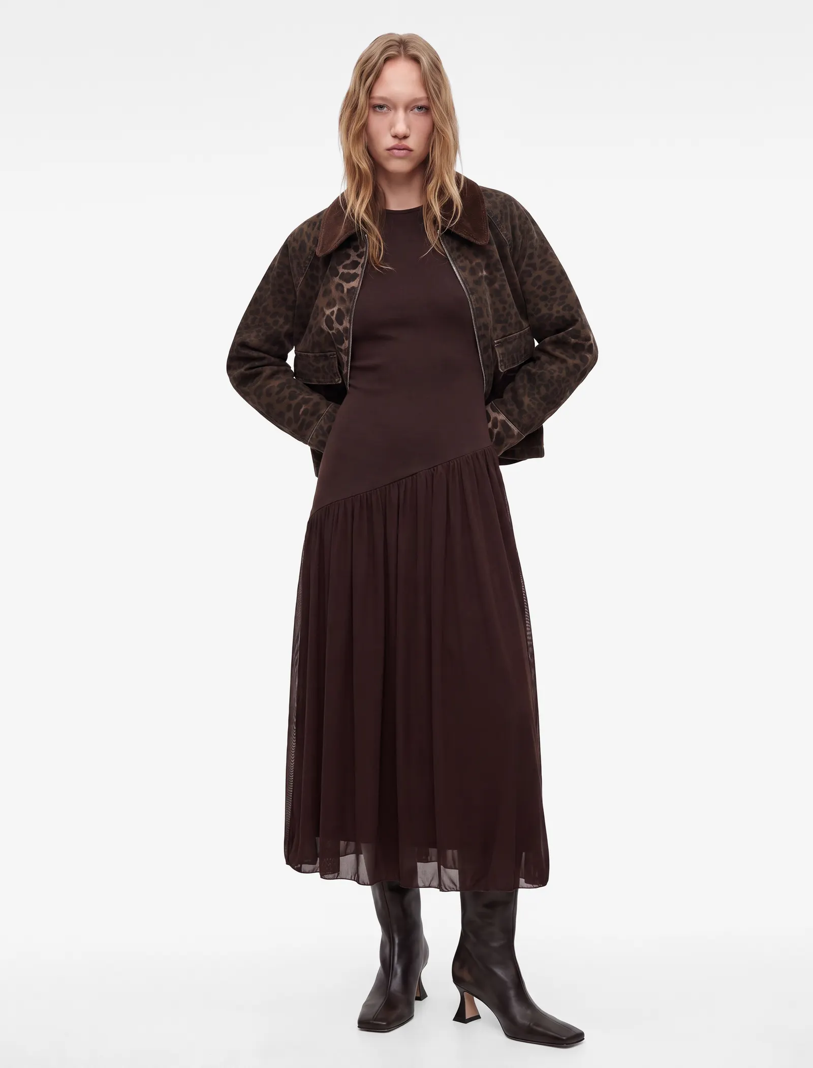 Slim Fit Dik Yaka Kolsuz Asimetrik Uzun Elbise